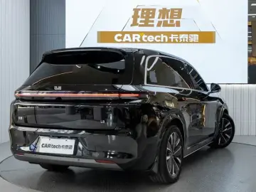 2025 Li Auto (Lixiang) L8 с пробегом 27 100 км