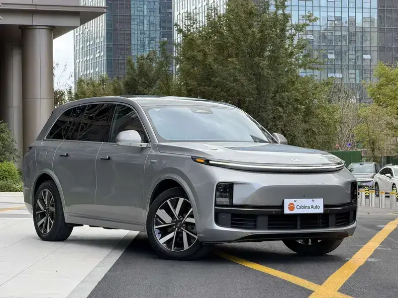 2023 Li Auto (Lixiang) L8 с пробегом 83 000 км