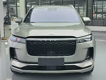 2021 Li Auto (Lixiang) One с пробегом 142 700 км