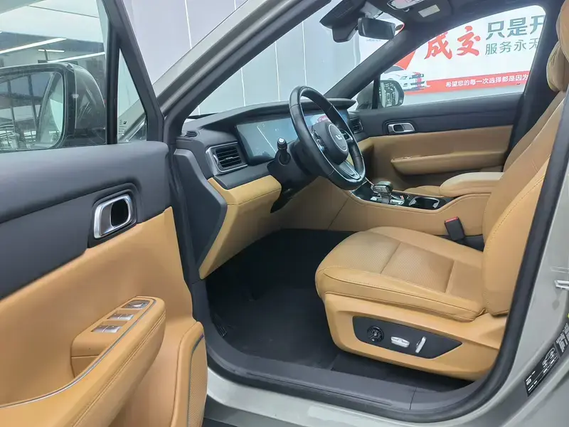 2021 Li Auto (Lixiang) One с пробегом 142 700 км
