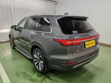 2020 Li Auto (Lixiang) One с пробегом 74 100 км