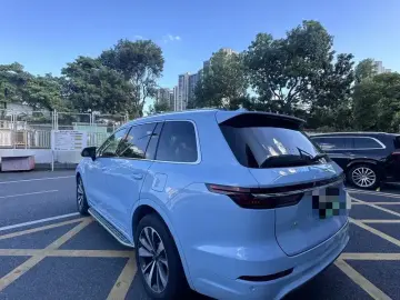 2020 Li Auto (Lixiang) One с пробегом 80 000 км
