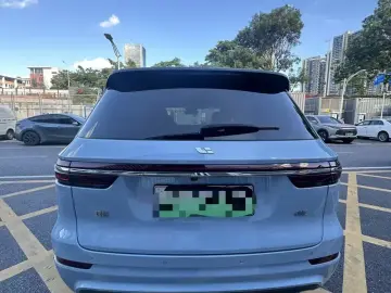 2020 Li Auto (Lixiang) One с пробегом 80 000 км