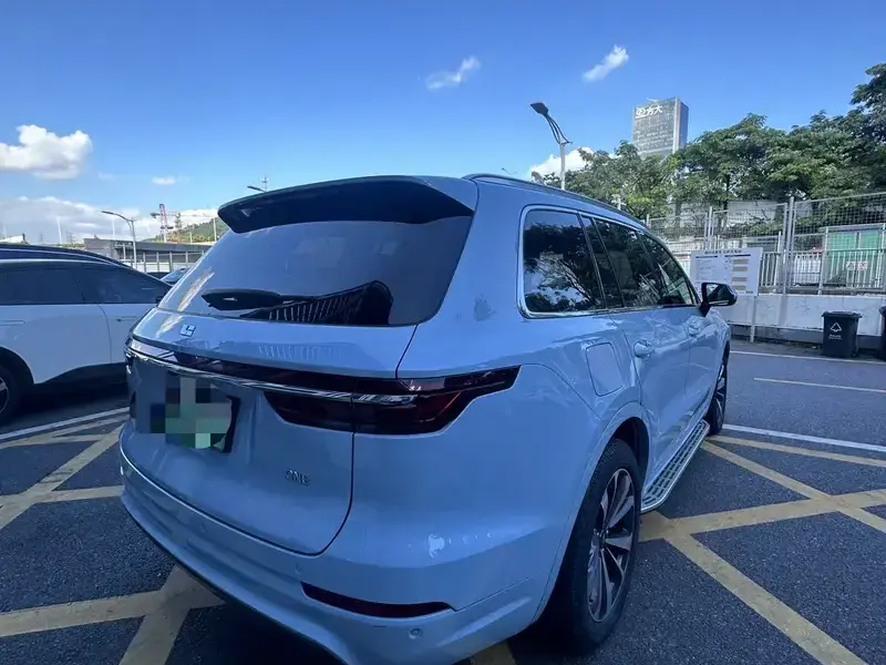 2020 Li Auto (Lixiang) One с пробегом 80 000 км
