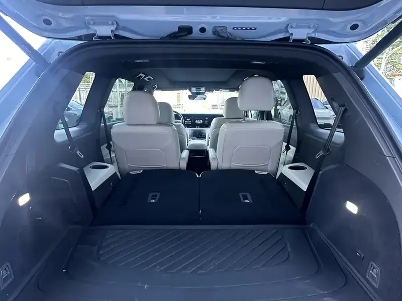 2020 Li Auto (Lixiang) One с пробегом 80 000 км