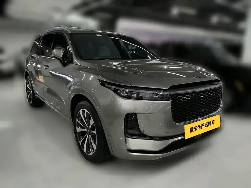 2021 Li Auto (Lixiang) One с пробегом 72 800 км