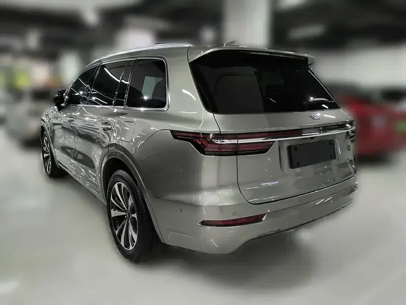 2021 Li Auto (Lixiang) One с пробегом 72 800 км