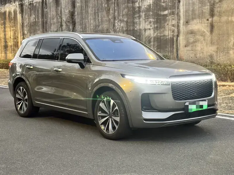 2021 Li Auto (Lixiang) One с пробегом 82 000 км