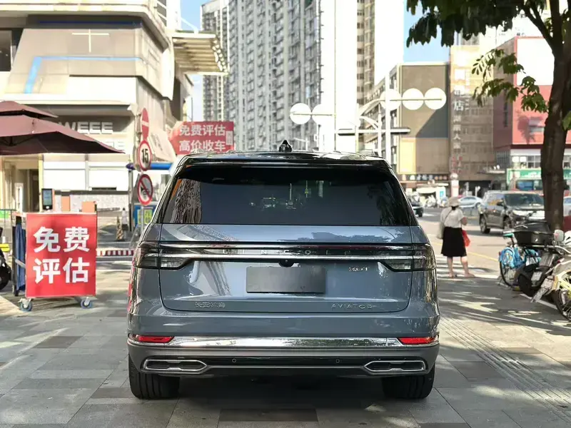 2024 Lincoln Aviator с пробегом 4 000 км