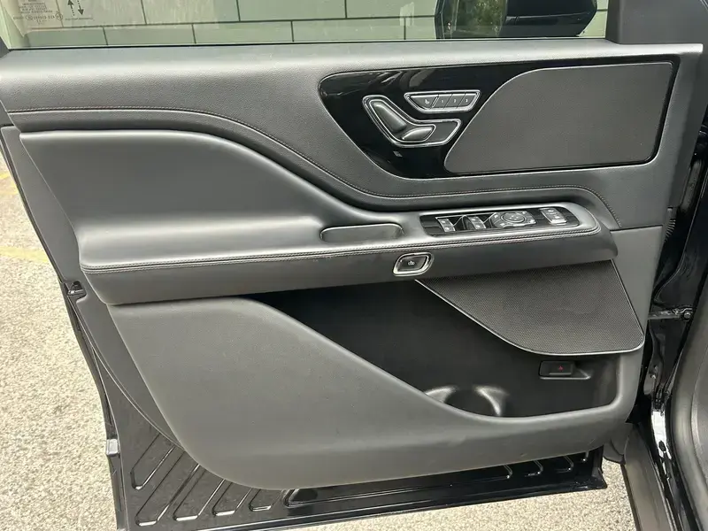 2023 Lincoln Aviator с пробегом 50 000 км