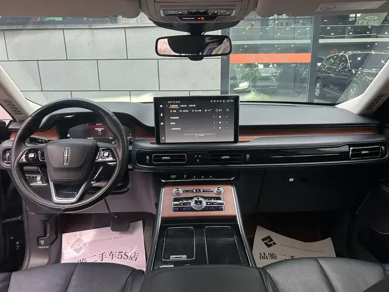 2023 Lincoln Aviator с пробегом 50 000 км