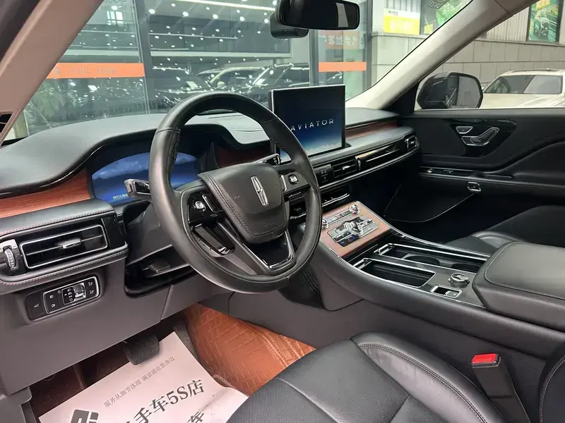 2023 Lincoln Aviator с пробегом 50 000 км