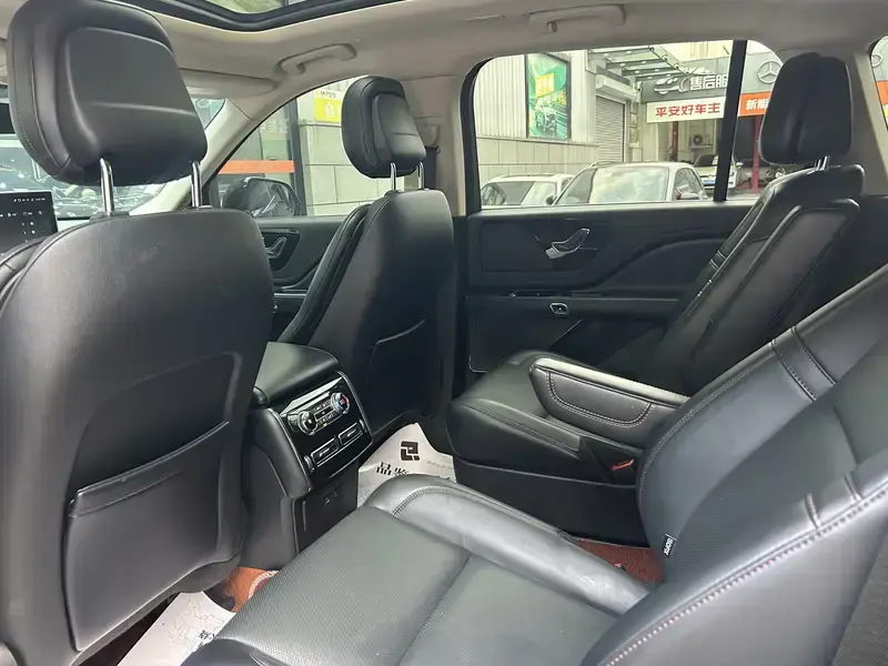 2023 Lincoln Aviator с пробегом 50 000 км