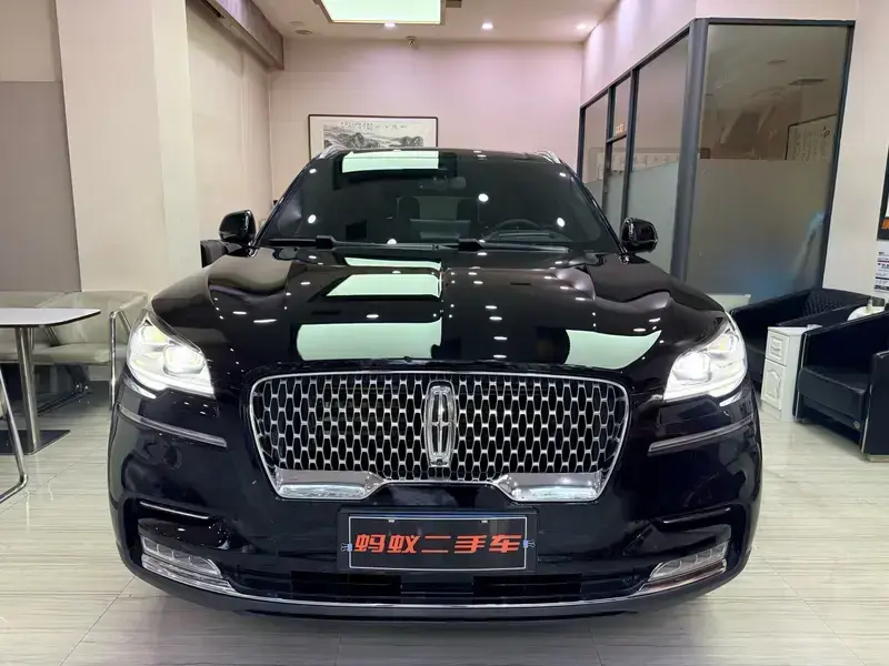 2020 Lincoln Aviator с пробегом 116 000 км