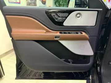 2020 Lincoln Aviator с пробегом 116 000 км