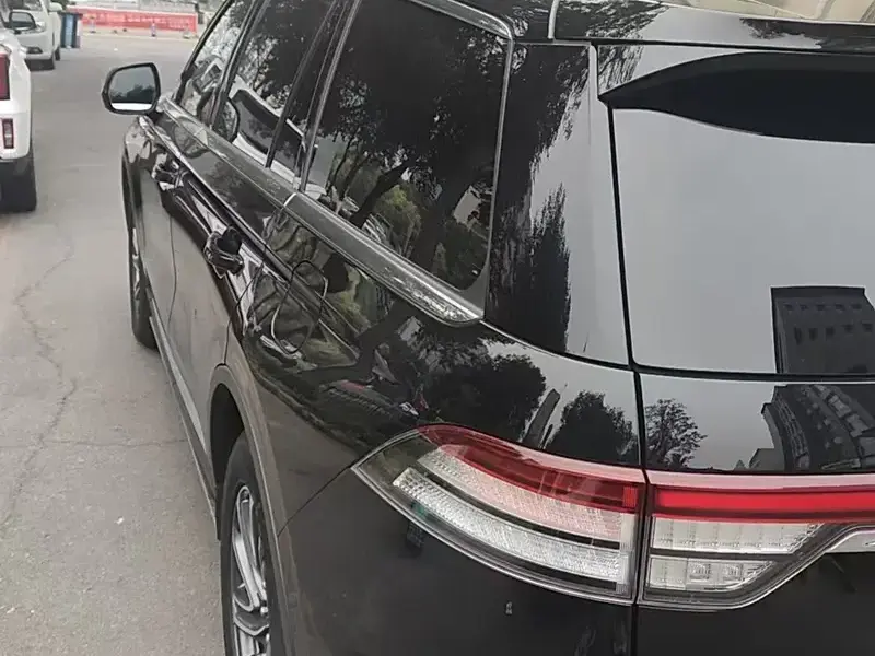 2023 Lincoln Aviator с пробегом 46 000 км