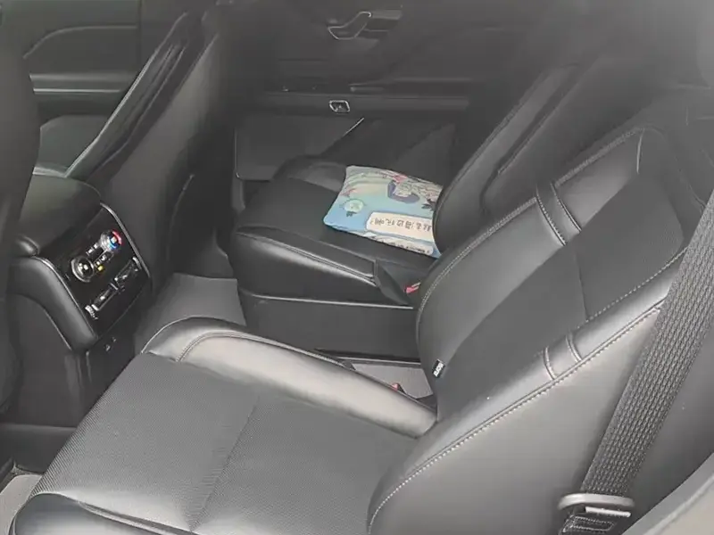 2023 Lincoln Aviator с пробегом 46 000 км