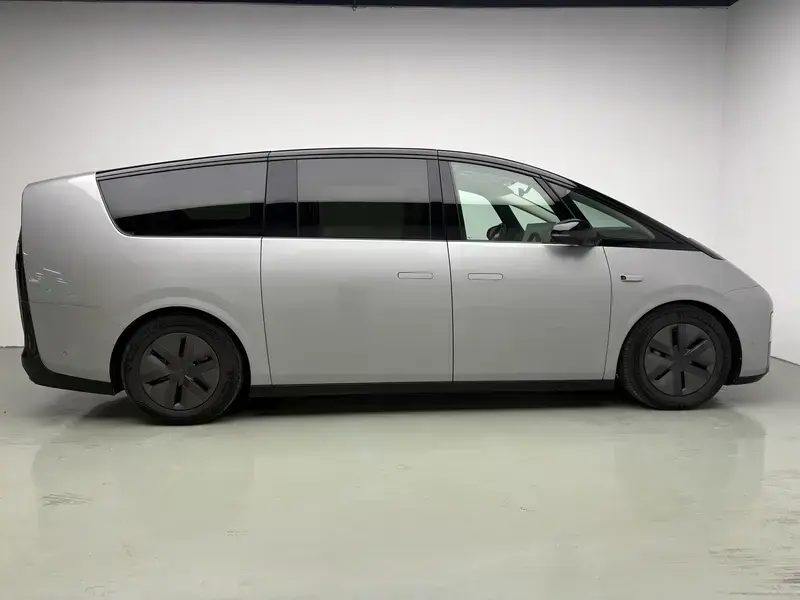 2024 Li Auto (Lixiang) Mega с пробегом 20 900 км