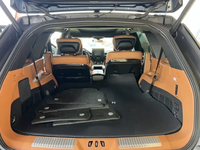 2020 Lincoln Aviator с пробегом 118 000 км
