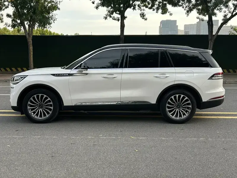 2021 Lincoln Aviator с пробегом 60 000 км