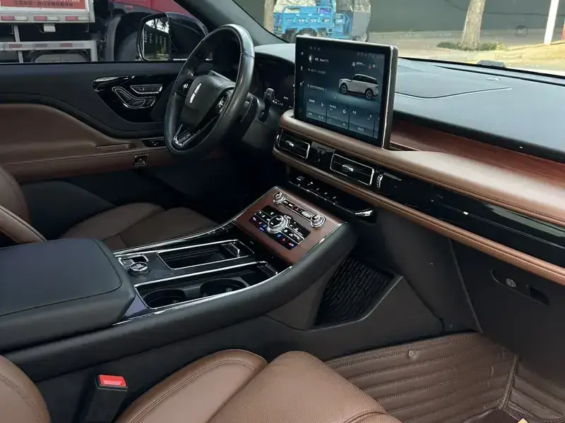 2021 Lincoln Aviator с пробегом 60 000 км