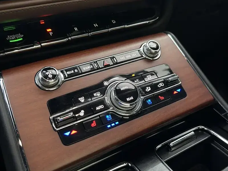 2021 Lincoln Aviator с пробегом 60 000 км
