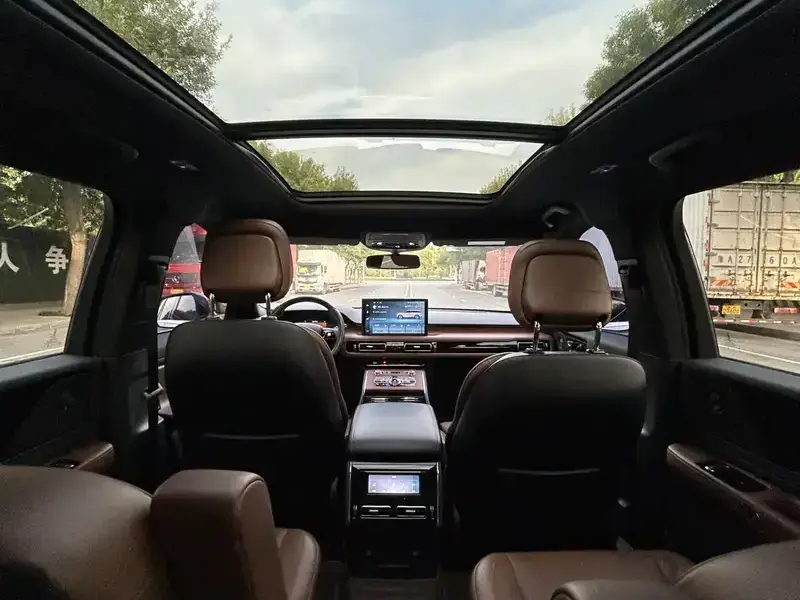 2021 Lincoln Aviator с пробегом 60 000 км
