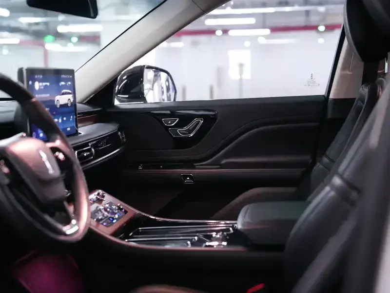 2021 Lincoln Aviator с пробегом 89 000 км