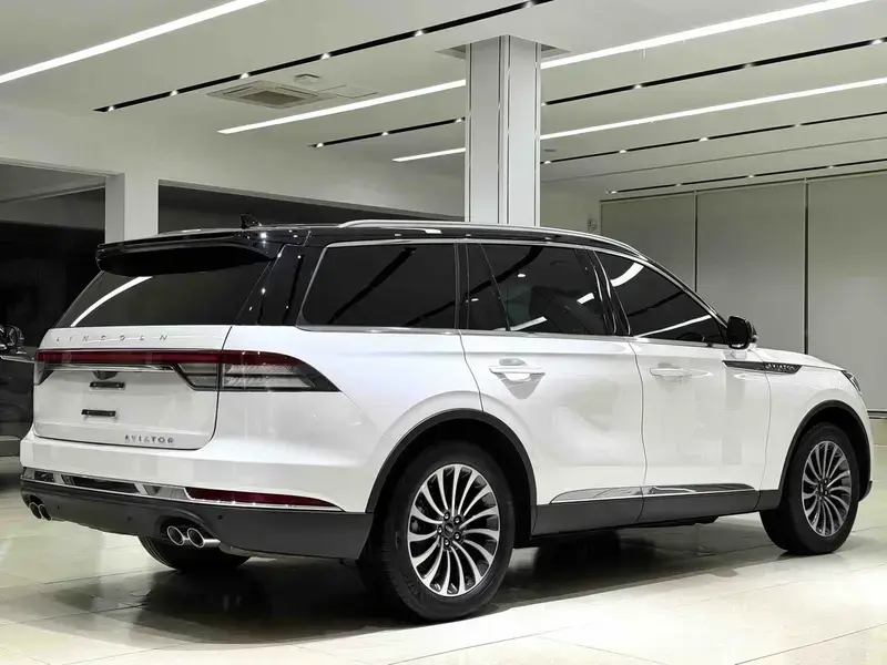 2021 Lincoln Aviator с пробегом 45 000 км
