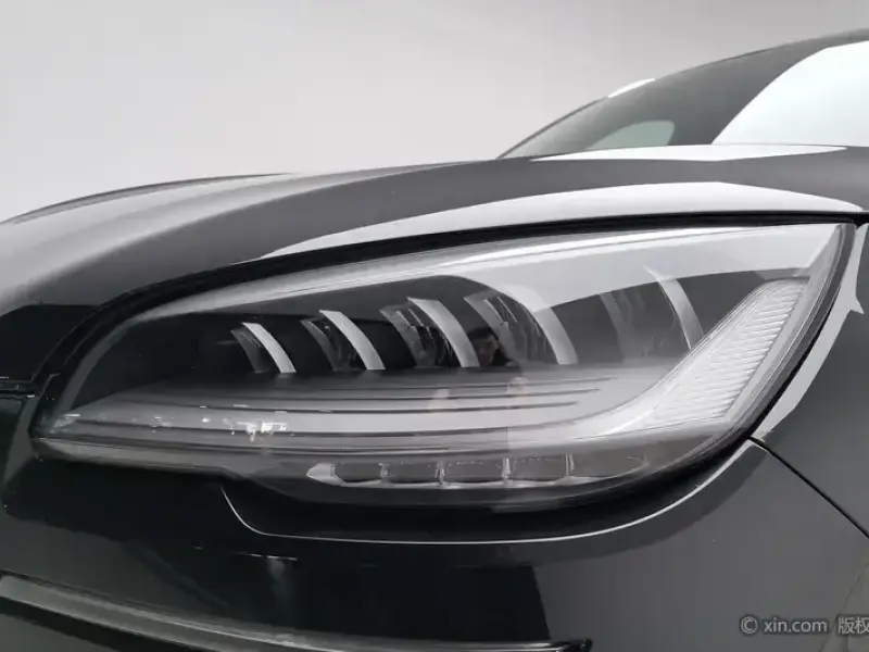 2023 Lincoln Aviator с пробегом 74 100 км