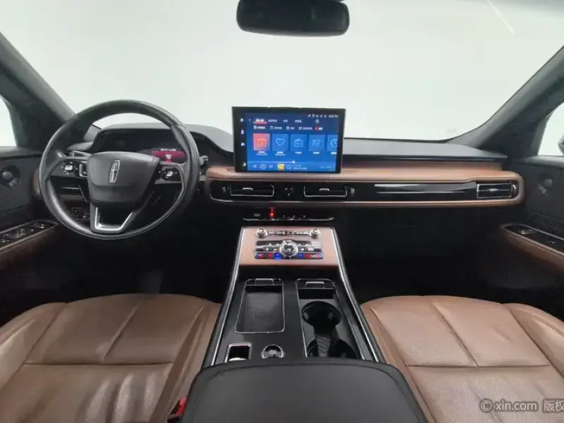 2023 Lincoln Aviator с пробегом 74 100 км
