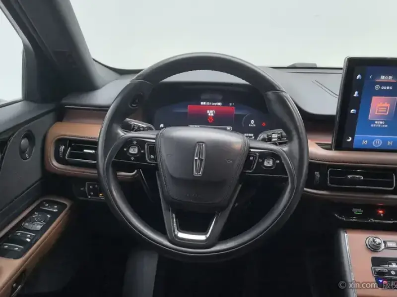 2023 Lincoln Aviator с пробегом 74 100 км