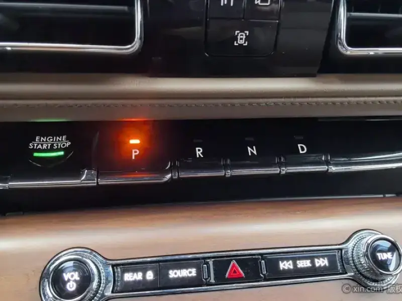 2023 Lincoln Aviator с пробегом 74 100 км