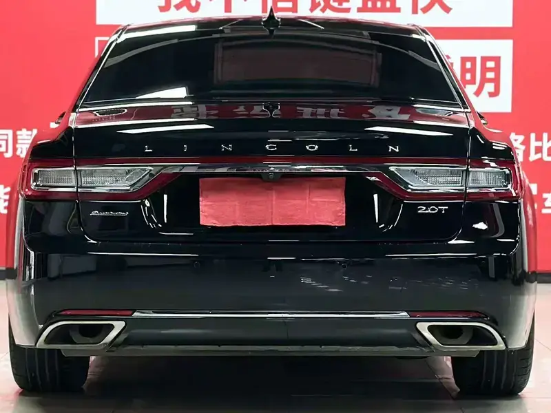 2019 Lincoln Continental с пробегом 30 000 км