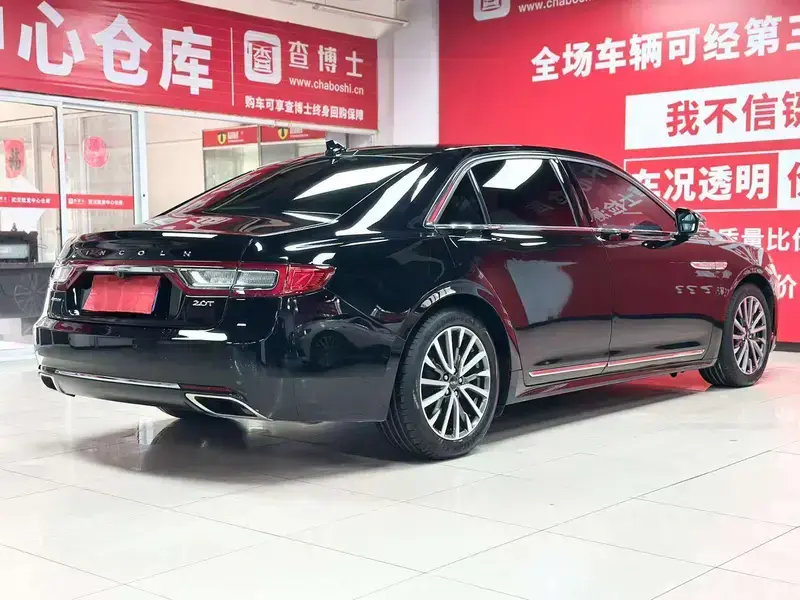 2019 Lincoln Continental с пробегом 30 000 км