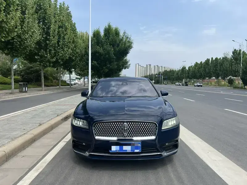 2019 Lincoln Continental с пробегом 90 000 км
