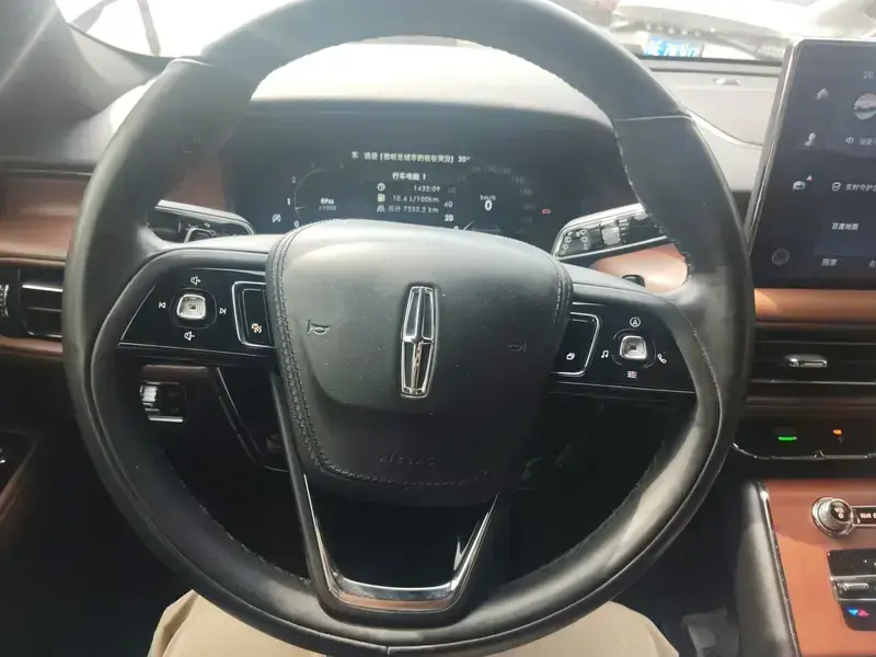 2021 Lincoln Aviator с пробегом 98 200 км