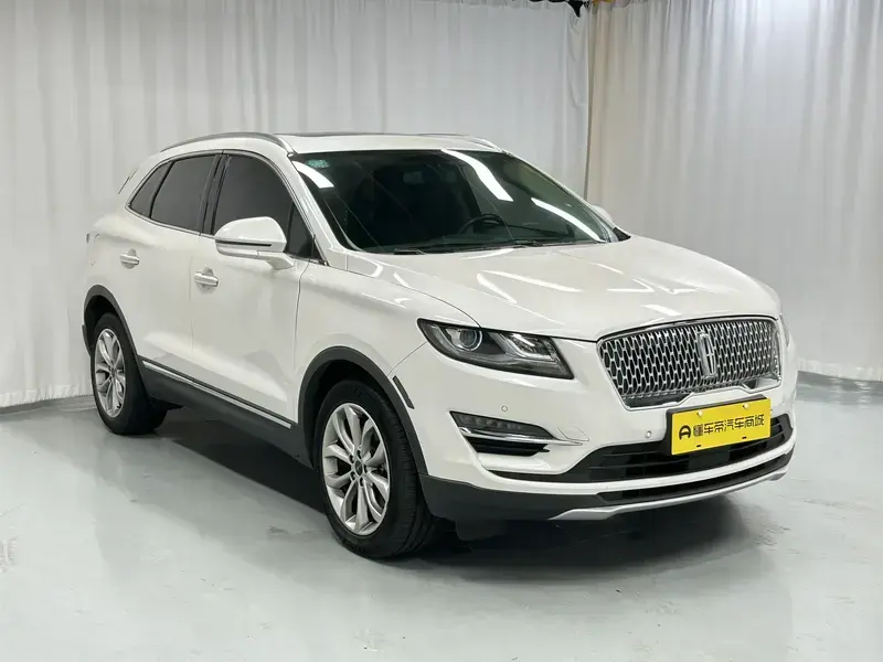 2019 Lincoln MKC с пробегом 120 300 км