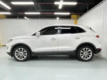 2019 Lincoln MKC с пробегом 120 300 км