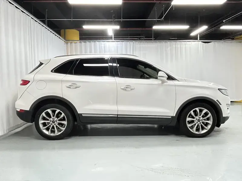 2019 Lincoln MKC с пробегом 120 300 км