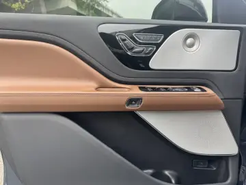 2021 Lincoln Aviator с пробегом 85 000 км