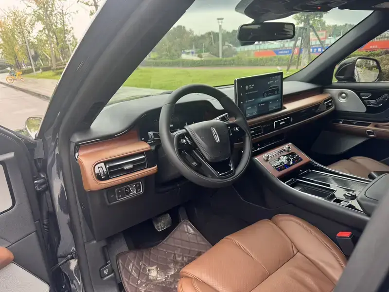 2021 Lincoln Aviator с пробегом 85 000 км