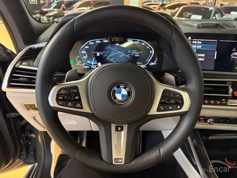 2022 BMW X7 с пробегом 48 100 км