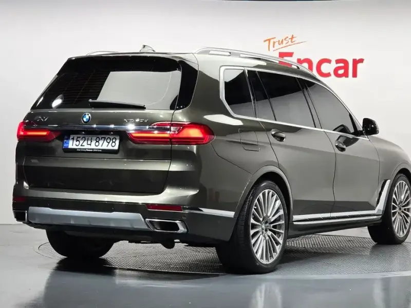 2022 BMW X7 с пробегом 113 150 км