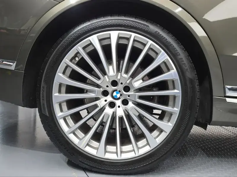 2022 BMW X7 с пробегом 113 150 км