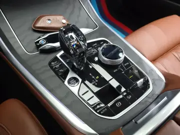 2022 BMW X7 с пробегом 113 150 км