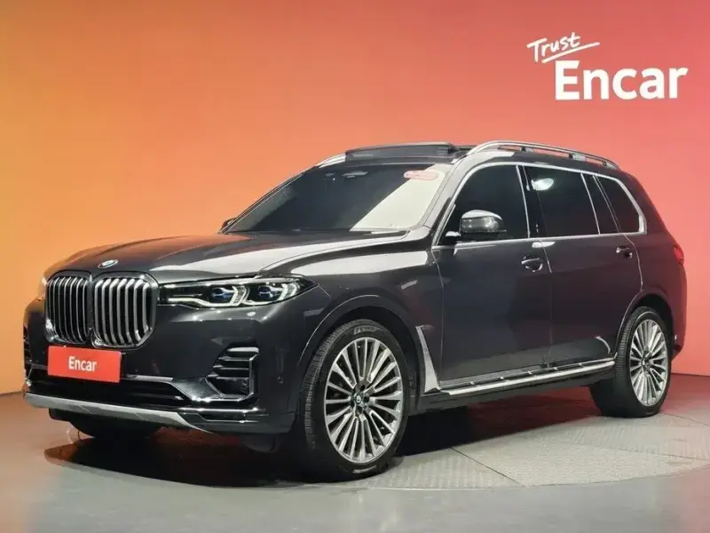 2022 BMW X7 с пробегом 90 909 км