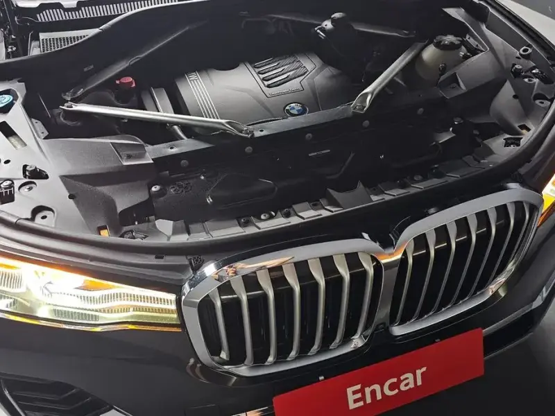 2022 BMW X7 с пробегом 90 909 км