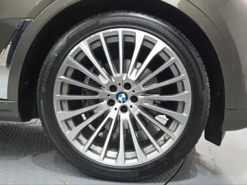 2022 BMW X7 с пробегом 113 150 км