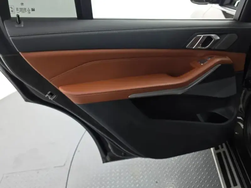 2022 BMW X7 с пробегом 113 150 км